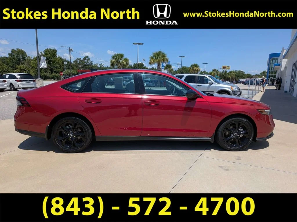 Certified Used 2025  Honda SE image 7