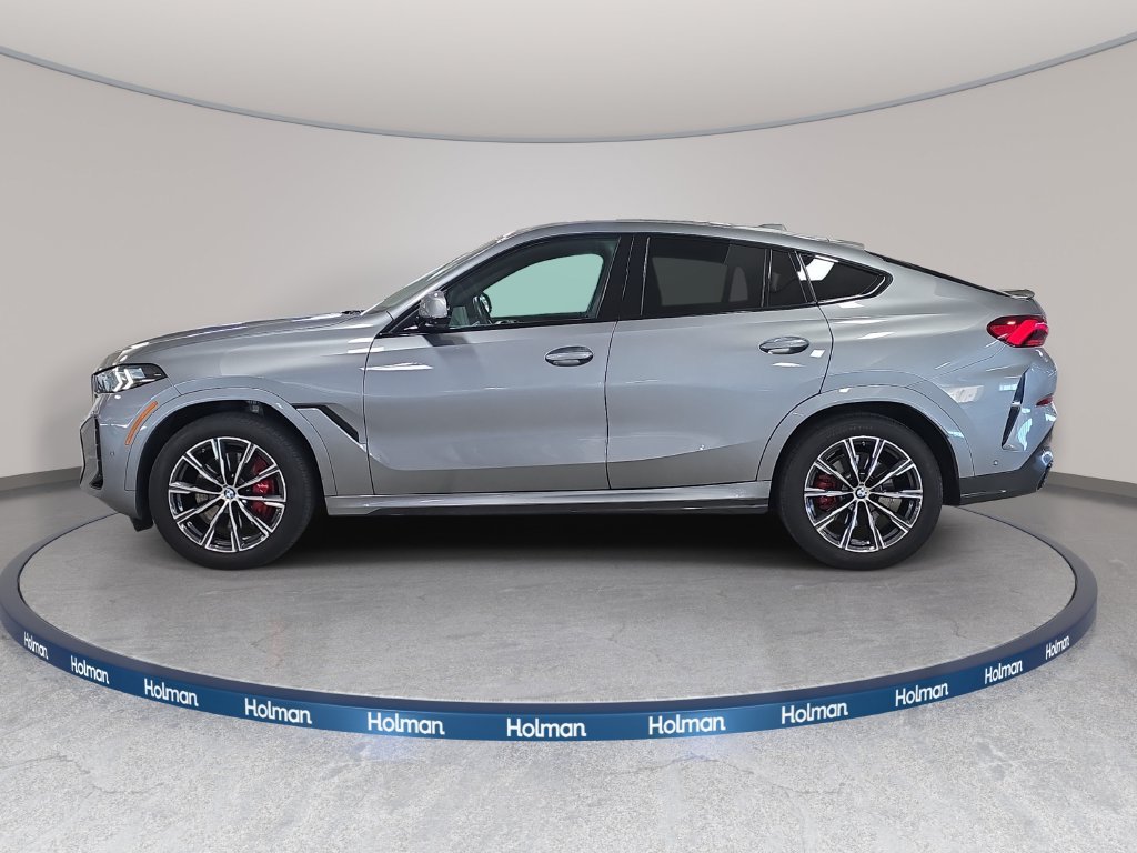 Used 2024 Skyscraper Gray Metallic BMW xDrive40i image 11