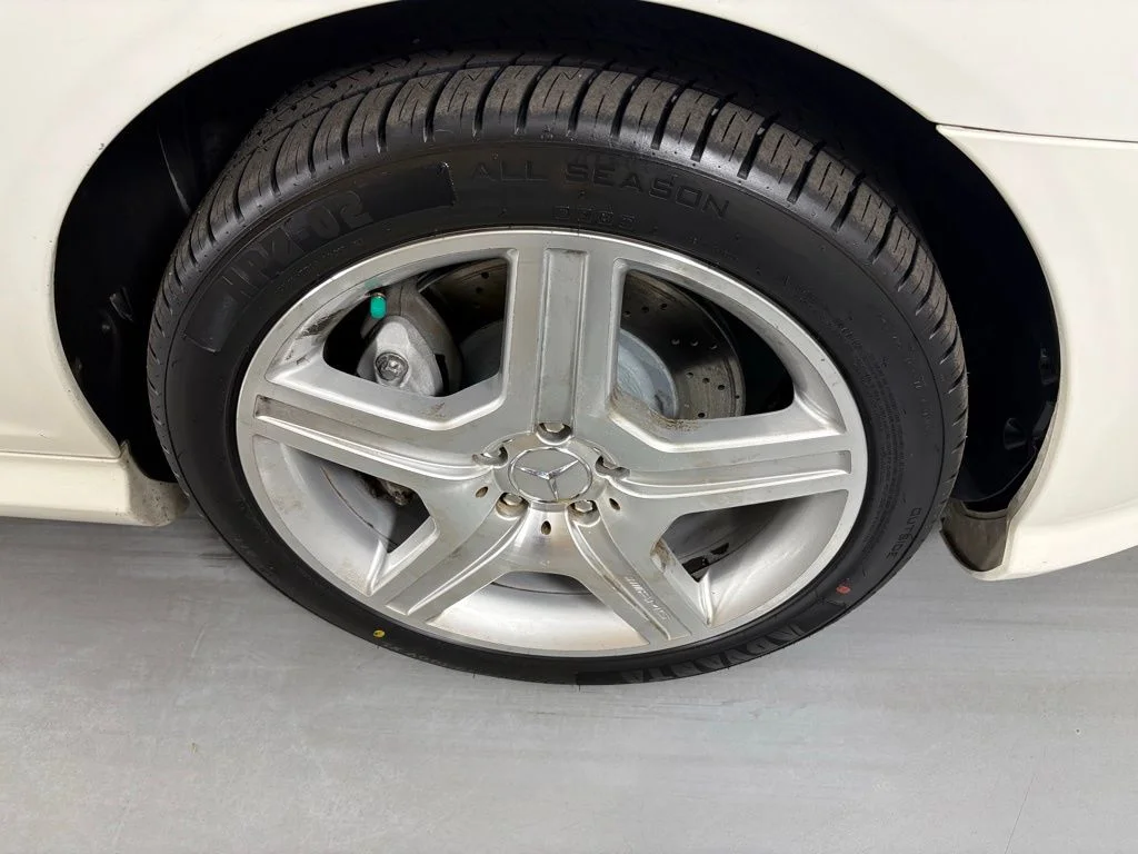 Used 2009 White Mercedes-Benz CL 550 image 10