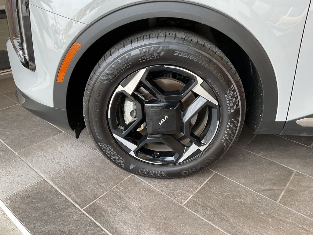 Used 2026 Gray Kia EX image 4
