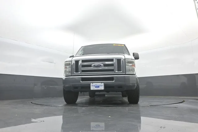 Used 2012 Oxford White Ford XLT image 33