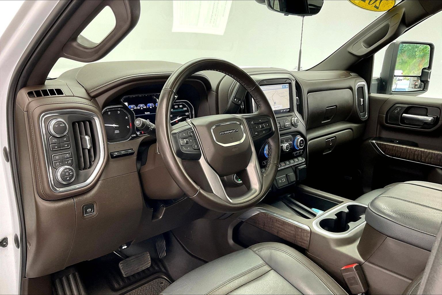 2023 GMC Sierra 2500 HD Denali photo 4