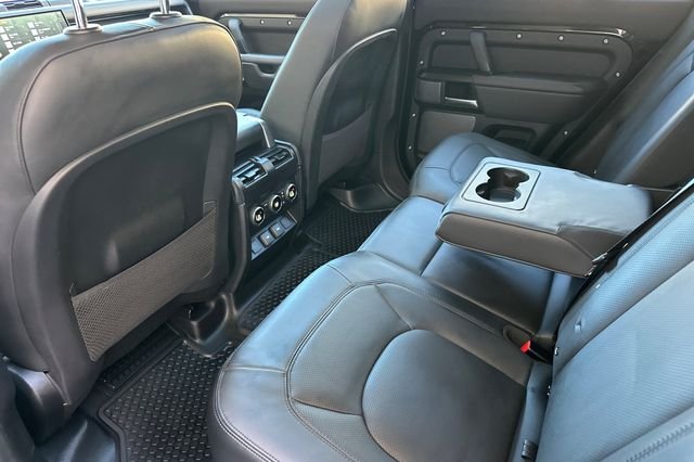Used 2023 Black Land Rover V8 image 11