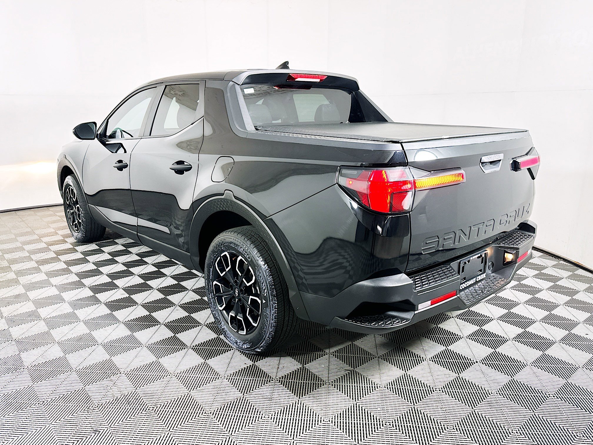 2023 Hyundai Santa thumbnail 7