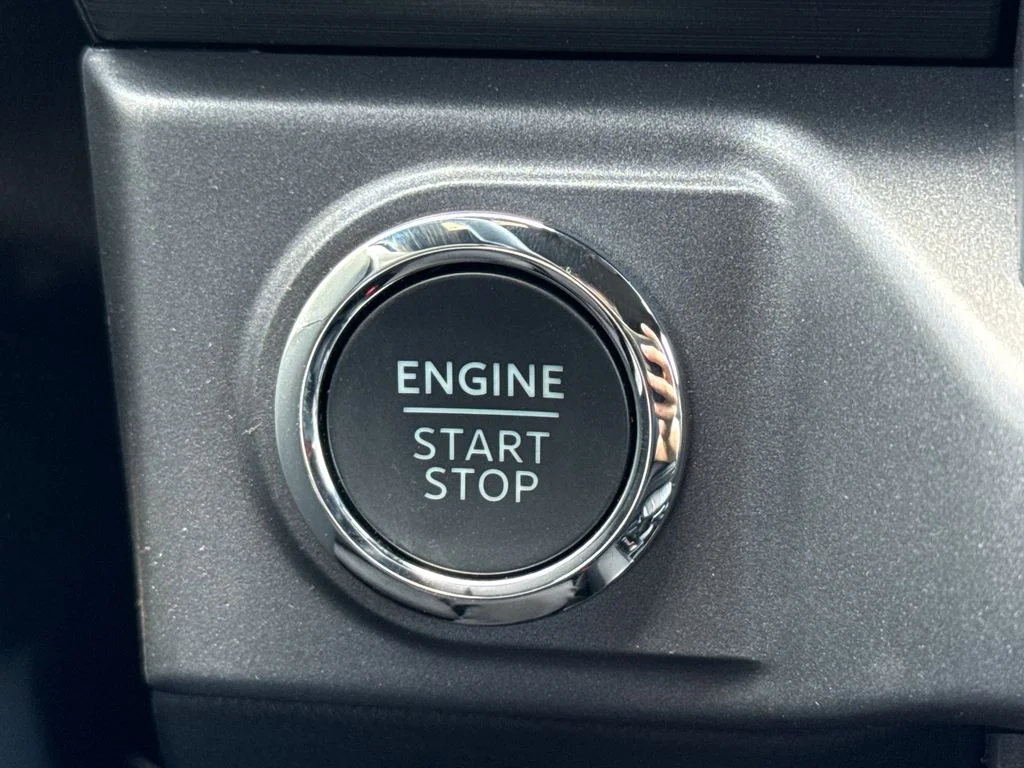 New 2026 Black Ford XLT image 40