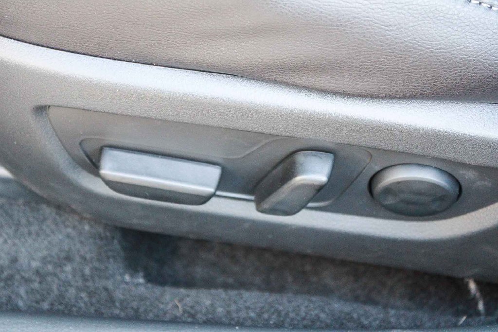 New 2026 Wind Chill Pearl Mazda Premium AWD image 23