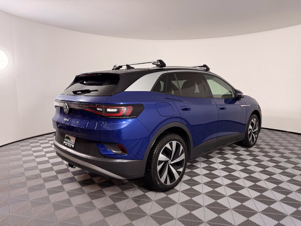 Used 2021 Blue Volkswagen Pro S image 9