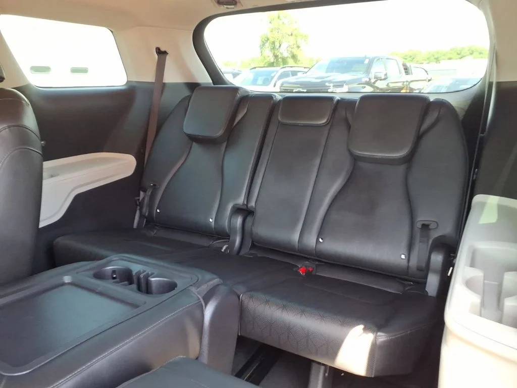 Used 2023 Blue Kia LX Seat Package image 31