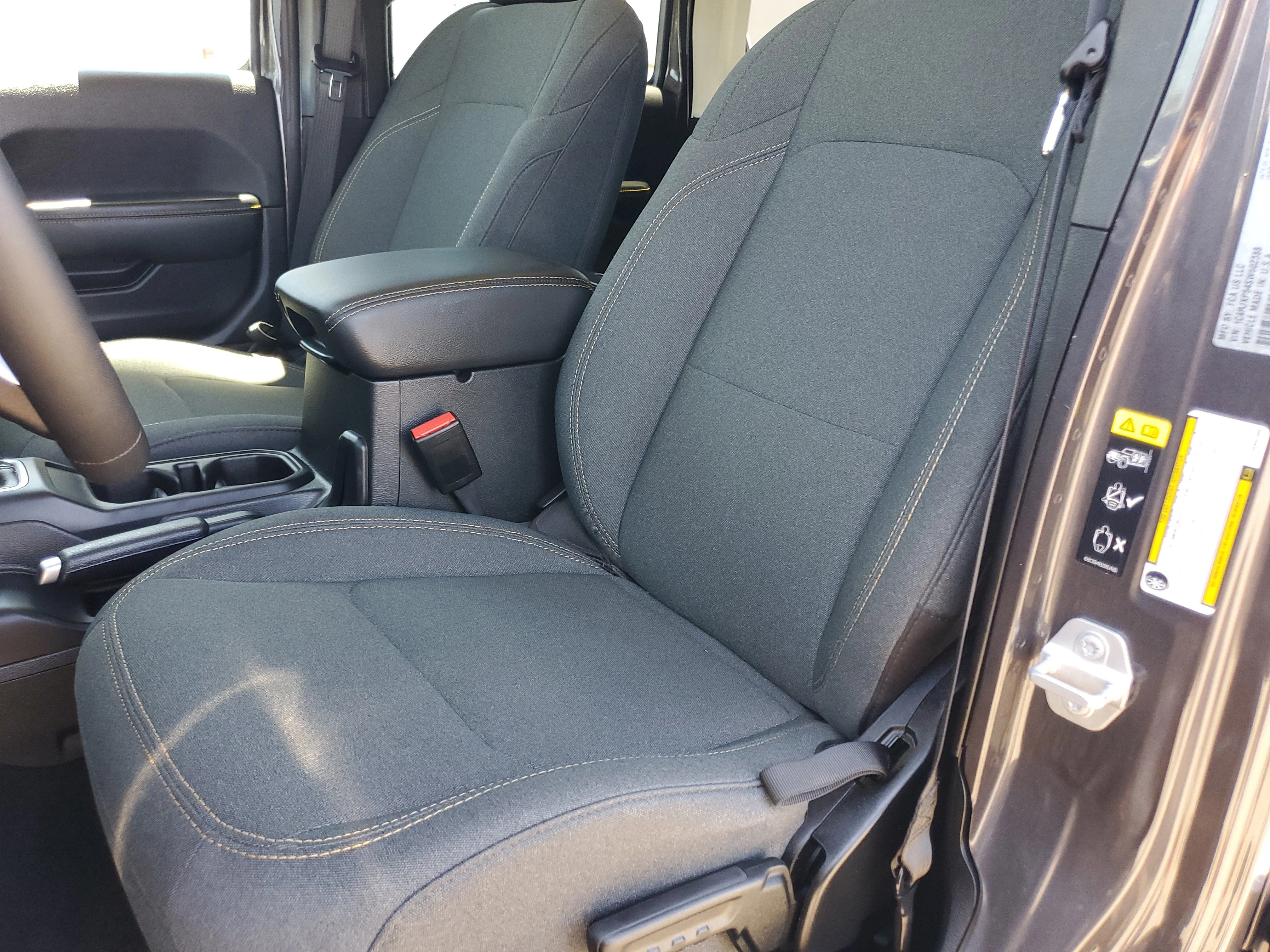 Certified Used 2025 Gray Jeep Sahara 4xe image 13
