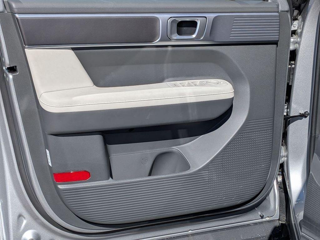 New 2026 Silver Hyundai SEL image 12