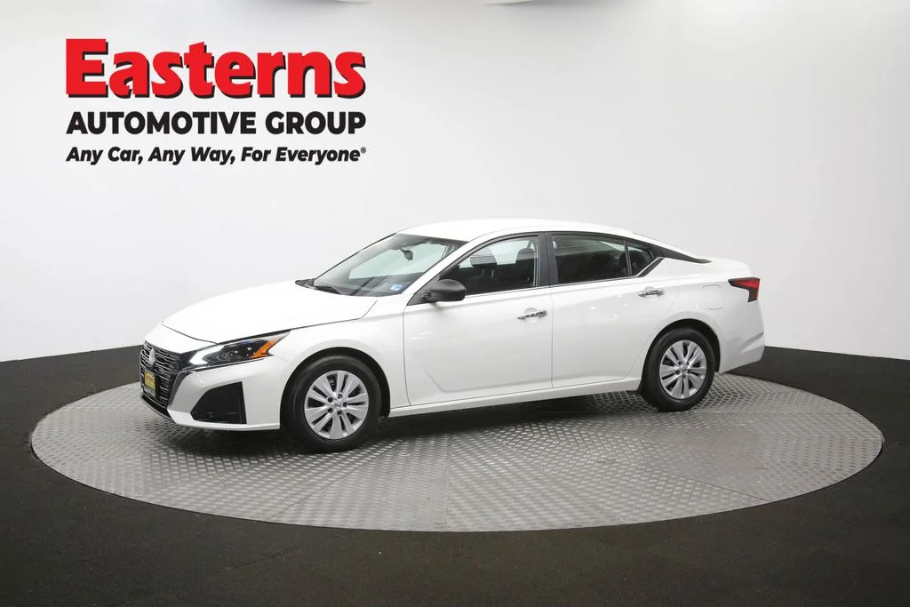 Used 2024 White Nissan 2.5 S image 56