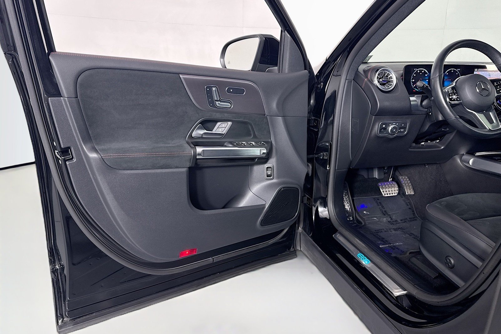 Certified Used 2023 BLACK Mercedes-Benz 350 image 21