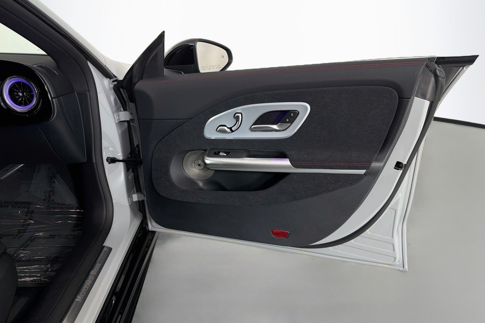 New 2027 MANUFAKTUR Alpine Grey Mercedes-Benz CLA 220 Hybrid image 22