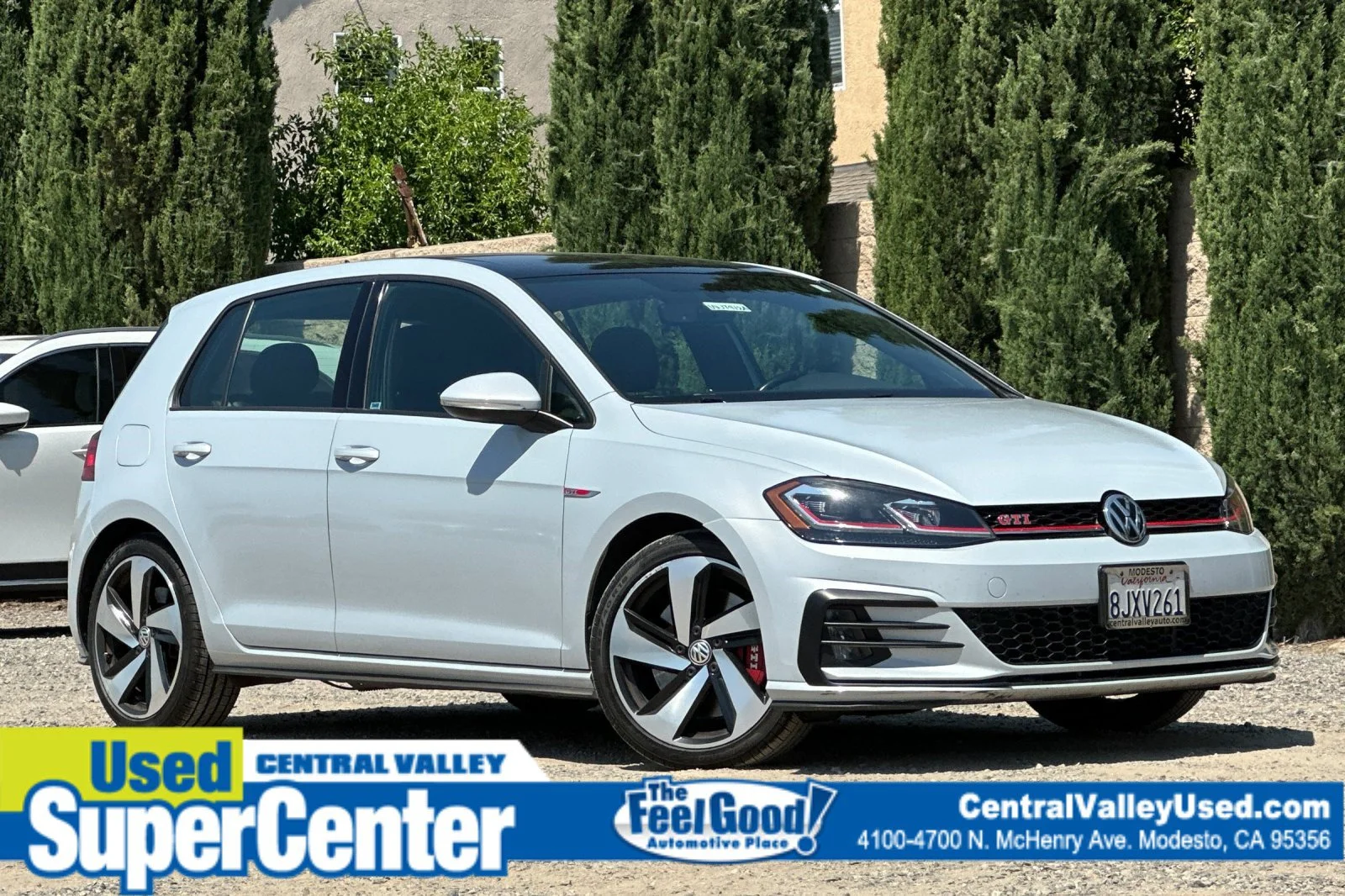 Used 2019 White Volkswagen Rabbit Edition image 1