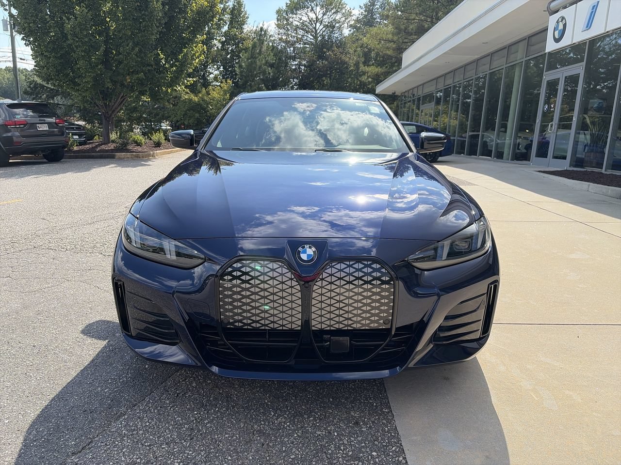 New 2026 Tanzanite Blue II Metallic BMW eDrive40 image 3
