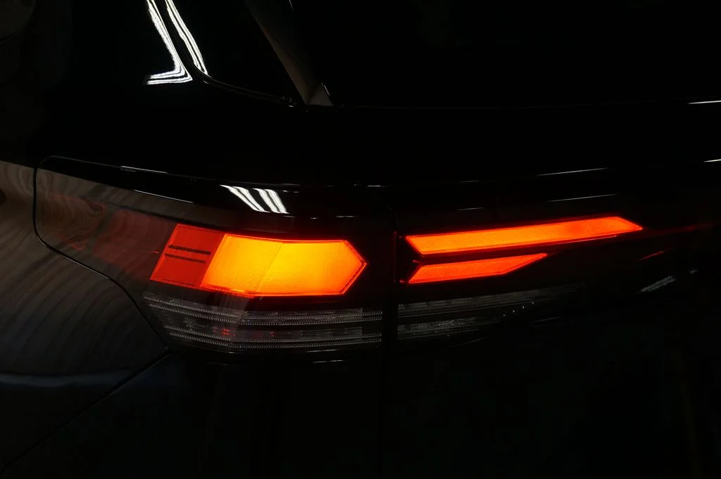 New 2026 Black Volkswagen 2.0T SE R-Line Black image 33