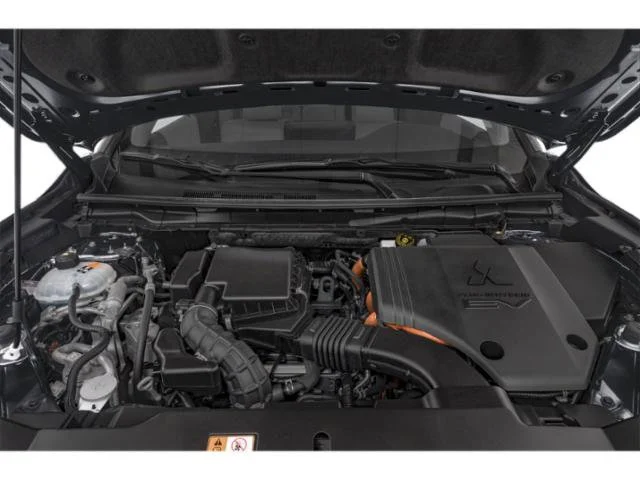 Used 2025  Mitsubishi  image 11