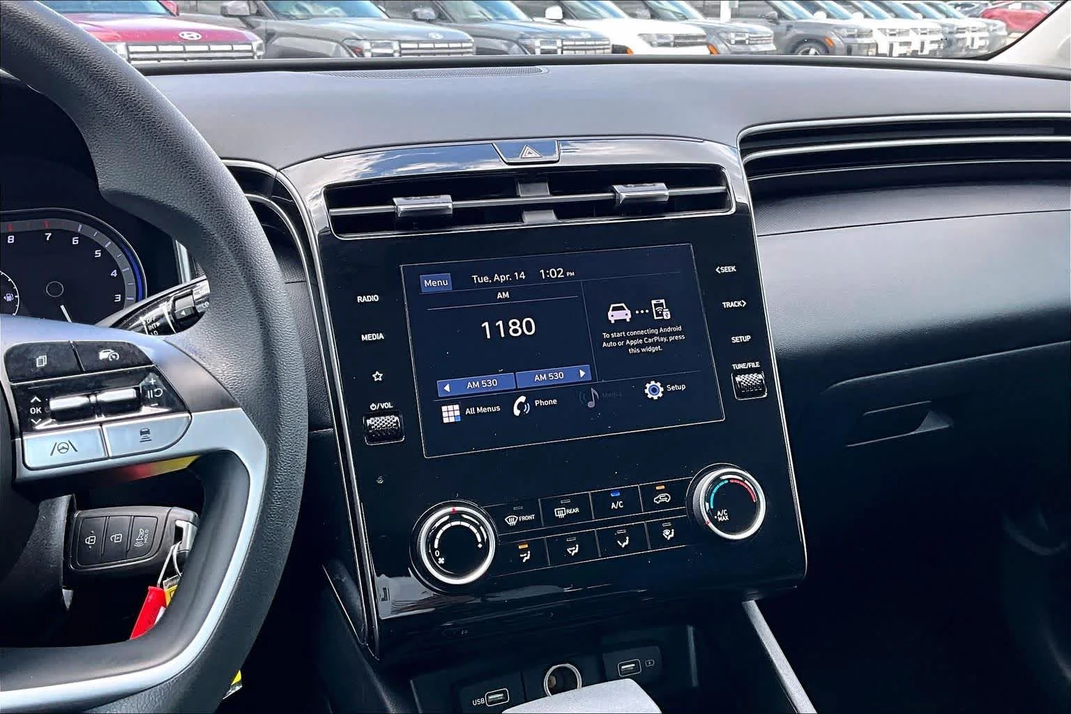 Used 2024 Black Pearl Hyundai SE image 6
