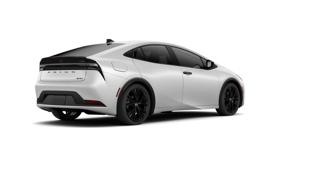 New 2026 Wind Chill Pearl Toyota Nightshade Edition image 63