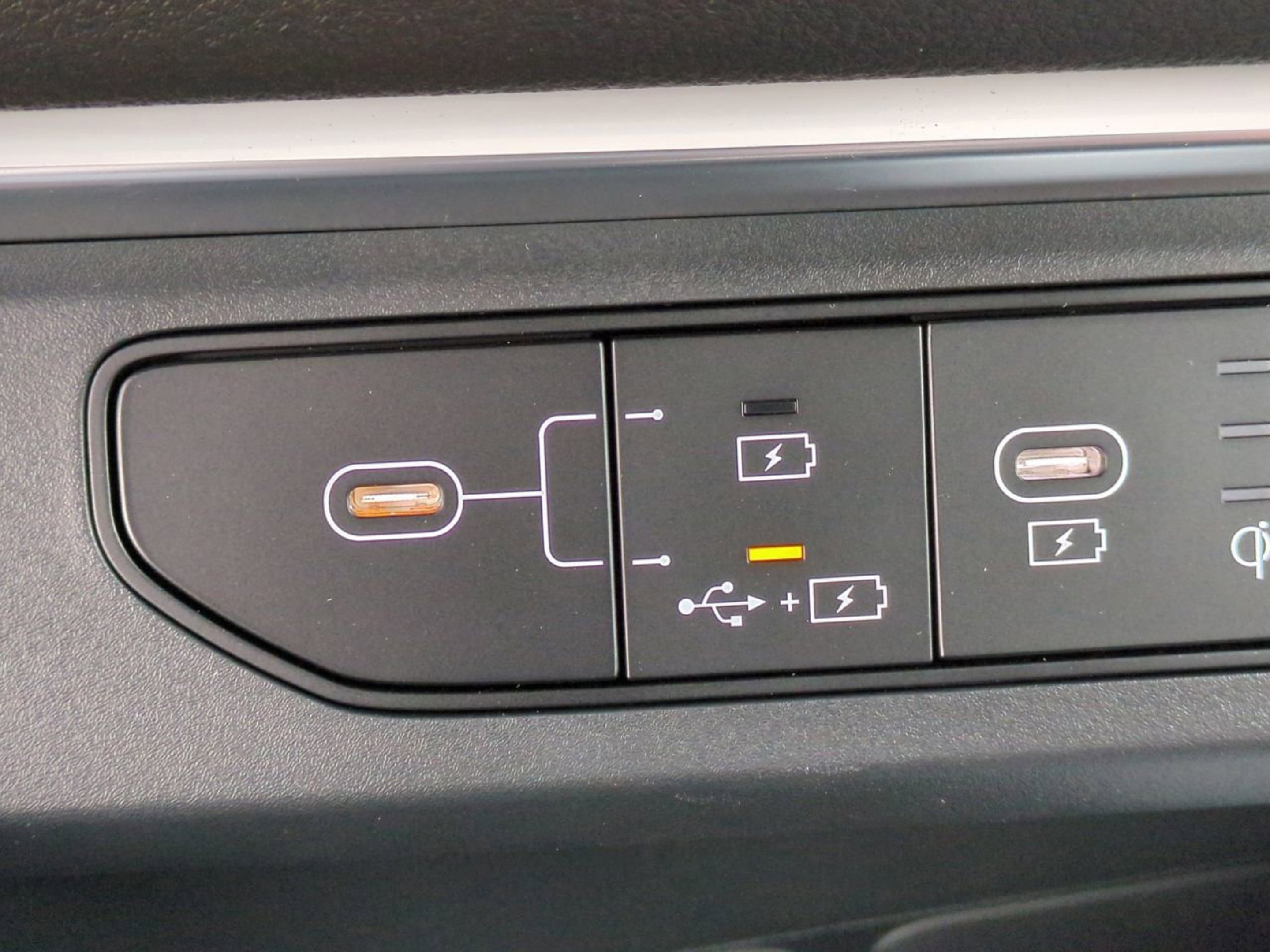 New 2026 Deep Chroma Blue Kia EX image 23