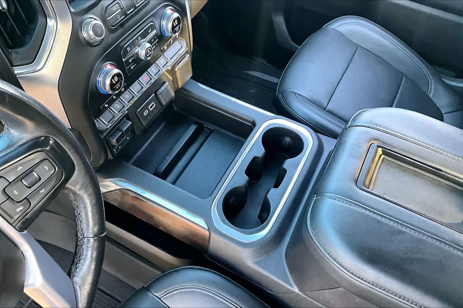Used 2020 Satin Steel Metallic GMC SLT image 17