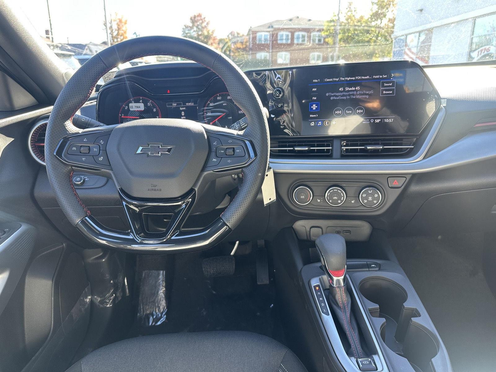 2026 Chevrolet Trax RS - Photo 14