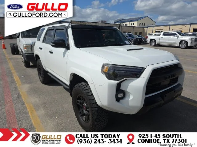 Used 2021 Super White Toyota Venture image 3