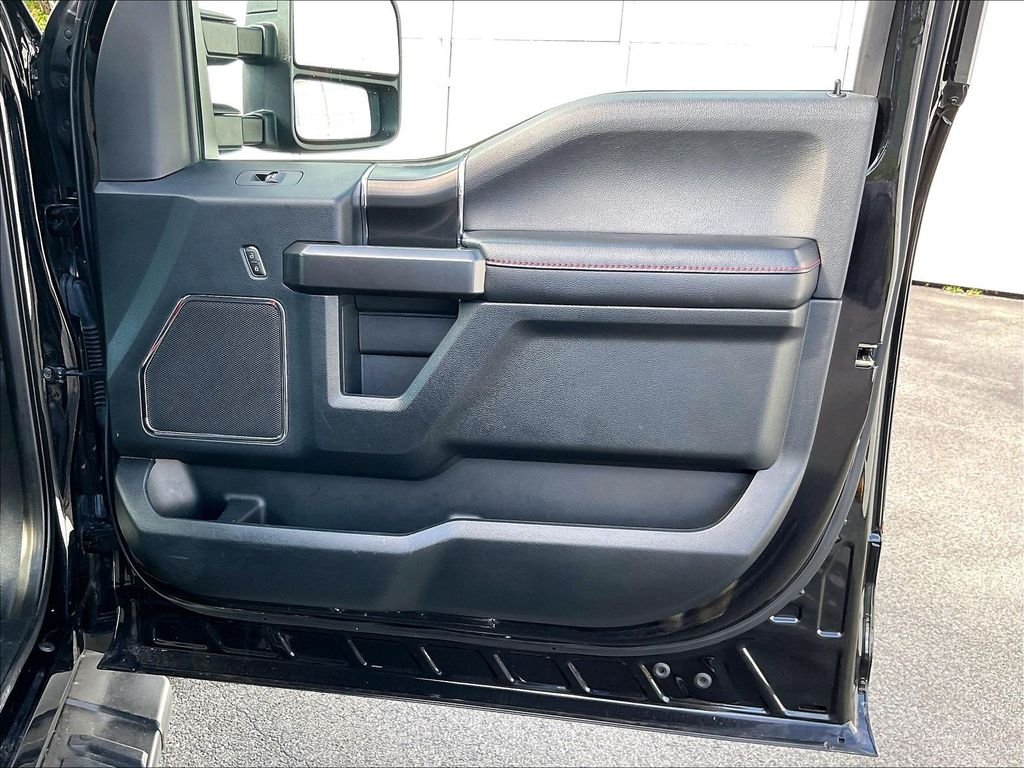 Used 2020 Black Ford Lariat image 12