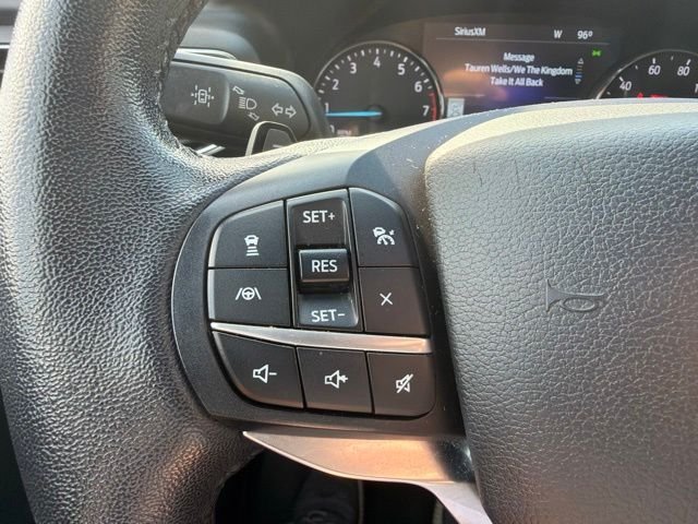 Used 2020 Oxford White Ford Limited image 17