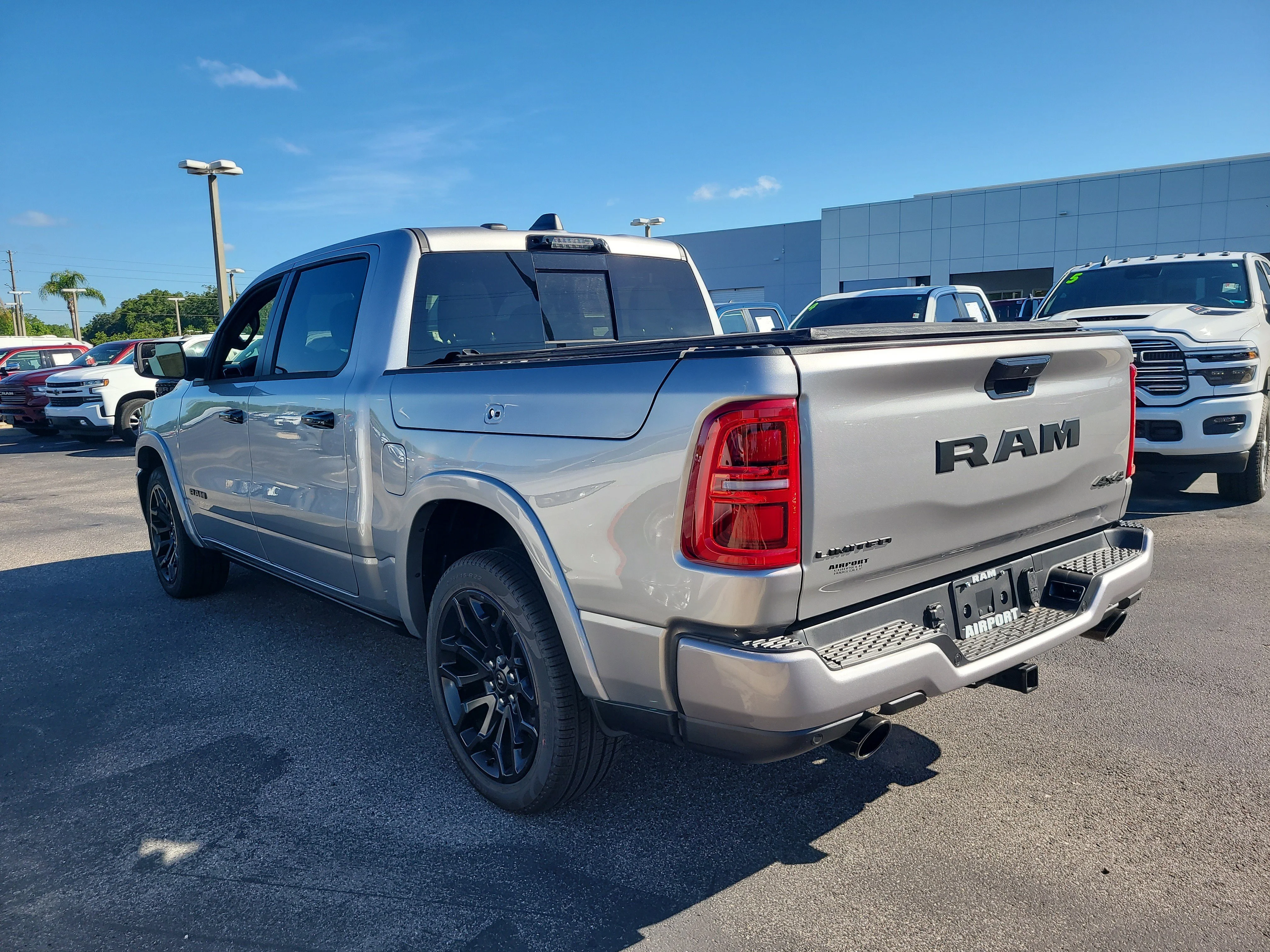 New 2026 Billet Silver Metallic Clearcoat Ram Limited image 8