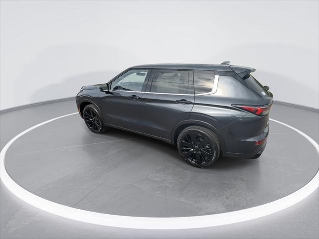 New 2026 Graphite Gray Mitsubishi LE 1.5T S-AWC image 6