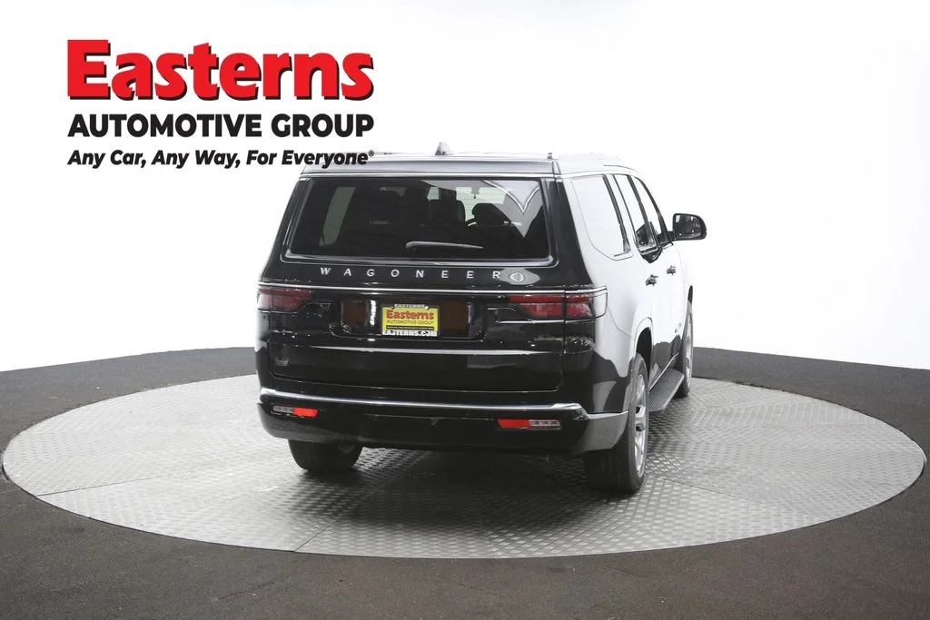 Used 2022 Black Jeep Series II image 39