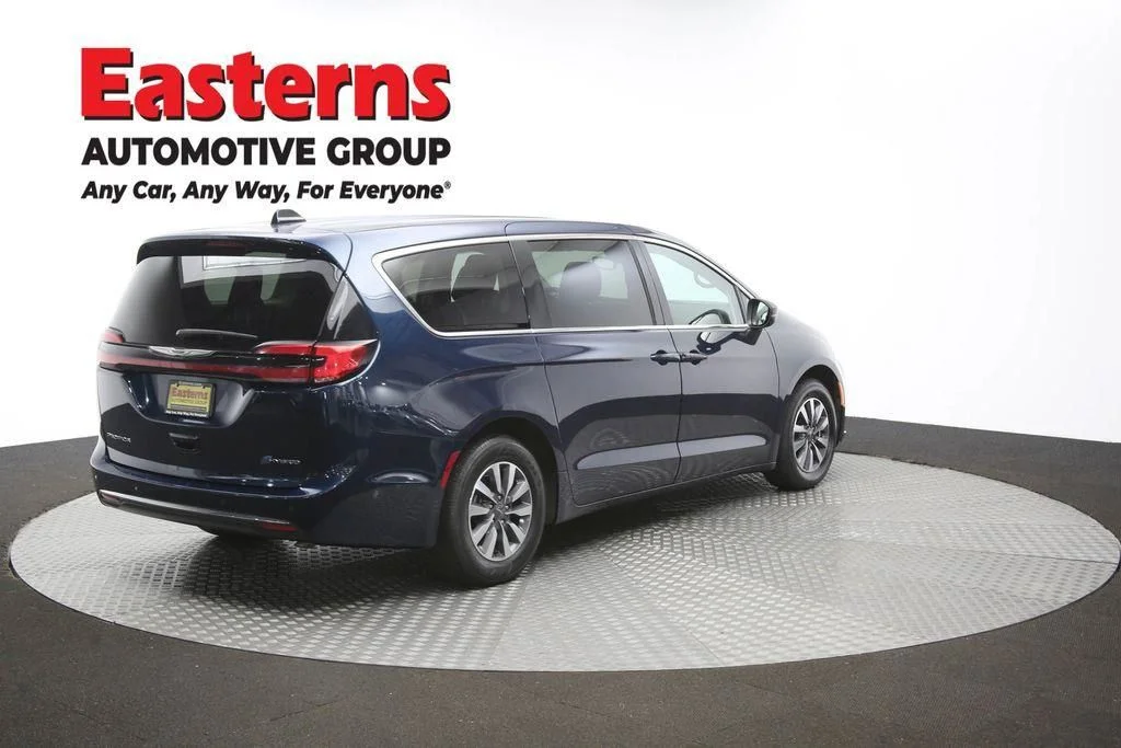 Certified Used 2023 Blue Chrysler Touring L image 45