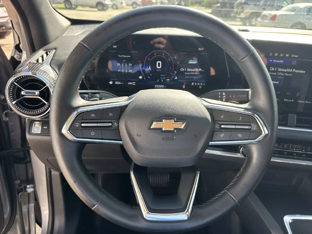 Used 2026 Gray Chevrolet LT image 37