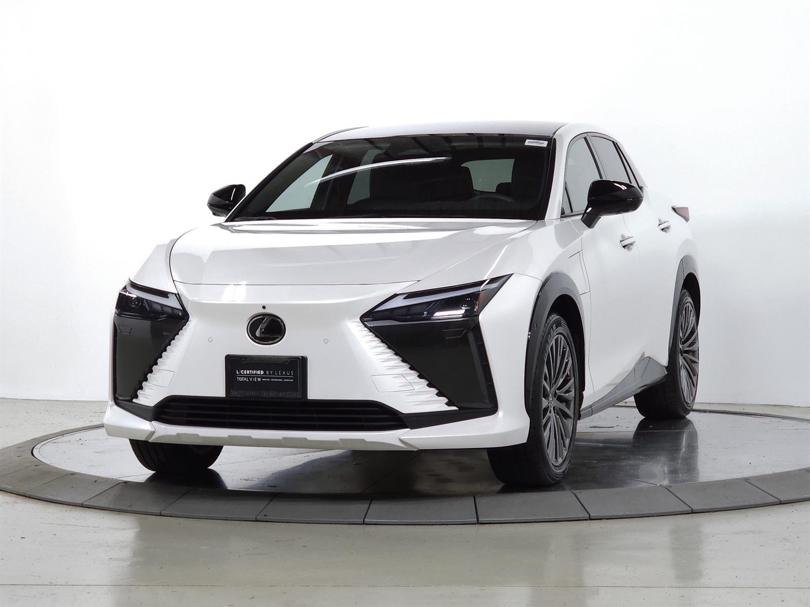 Certified Used 2023 White Lexus LUXURY image 3
