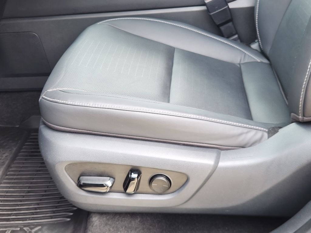 Certified Used 2024 Caviar Lexus 350 image 23