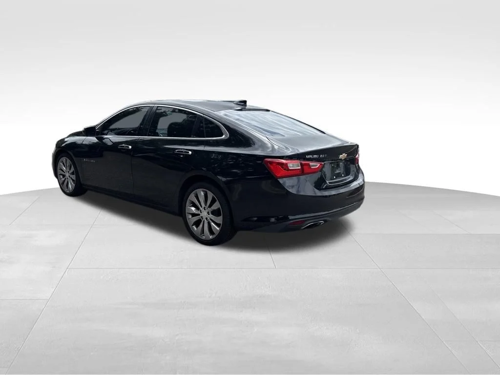 Used 2017 Black Chevrolet Premier image 4