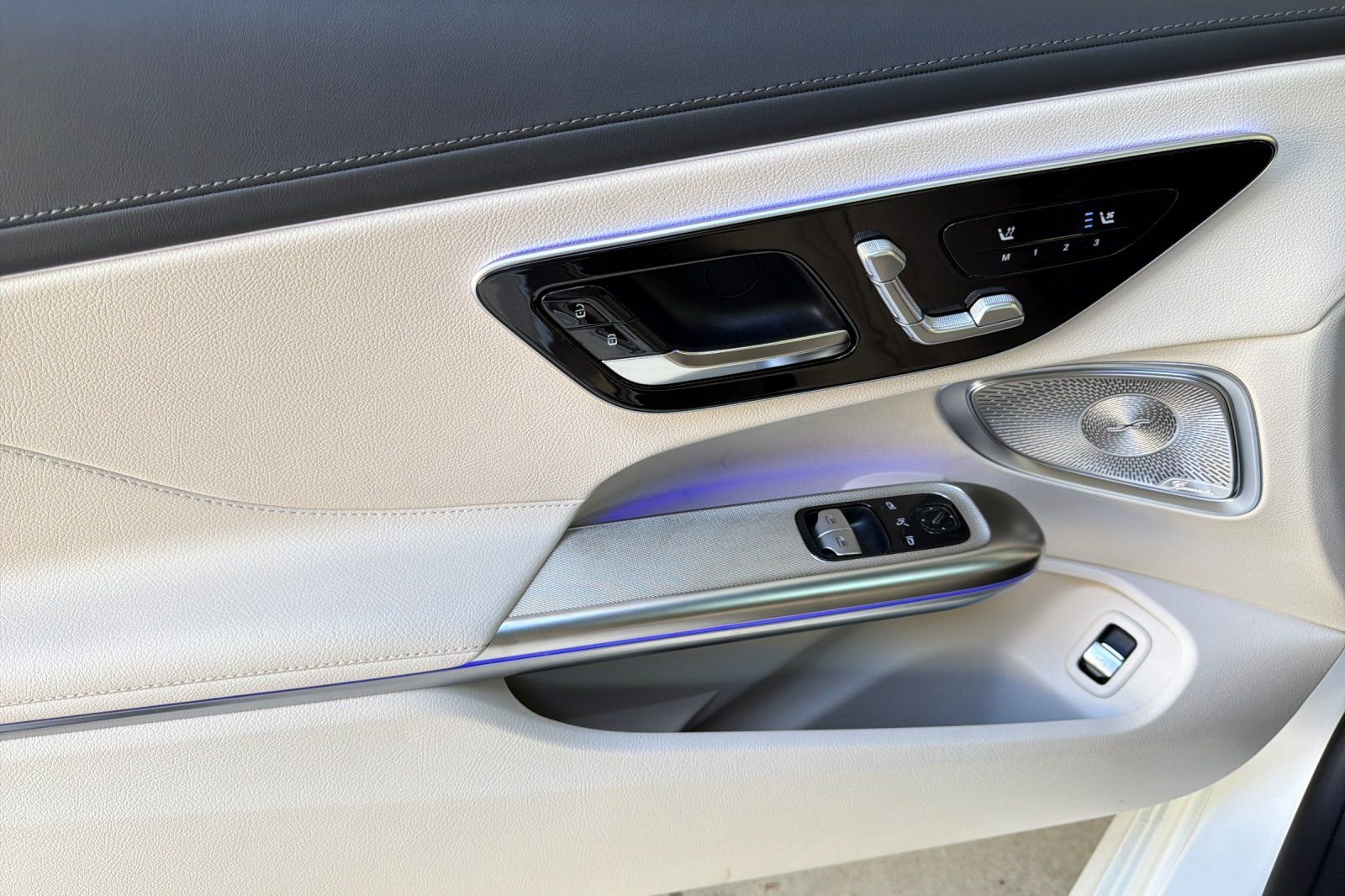 New 2026 Polar White Mercedes-Benz CLE 450 image 24