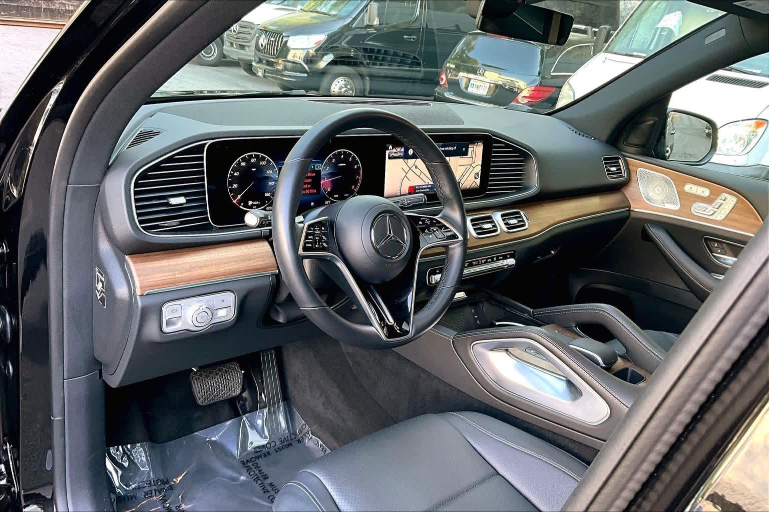 Certified Used 2026 Obsidian Black Metallic Mercedes-Benz GLE 350 image 17