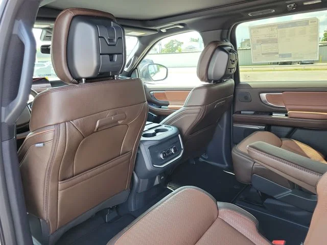 New 2027 Star White Metallic Tri-Coat Ford King Ranch® image 13