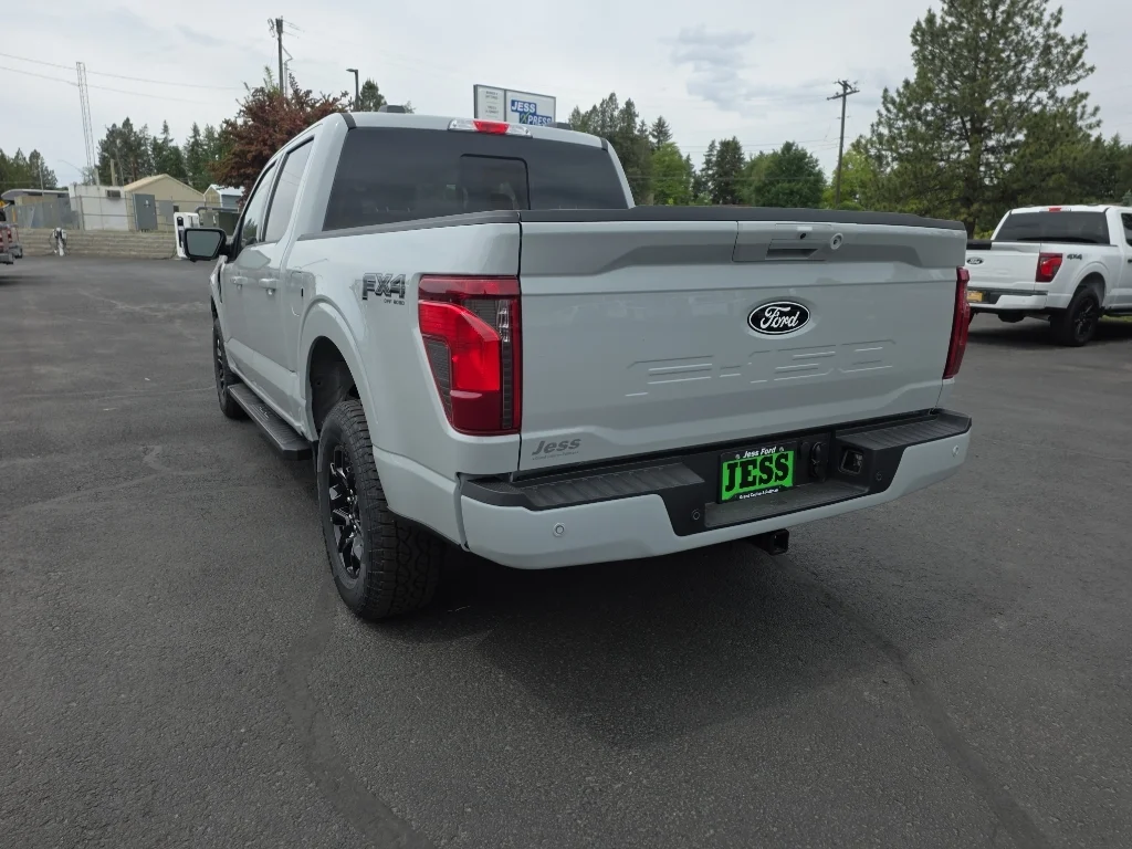 New 2026 Avalanche Ford XLT image 10