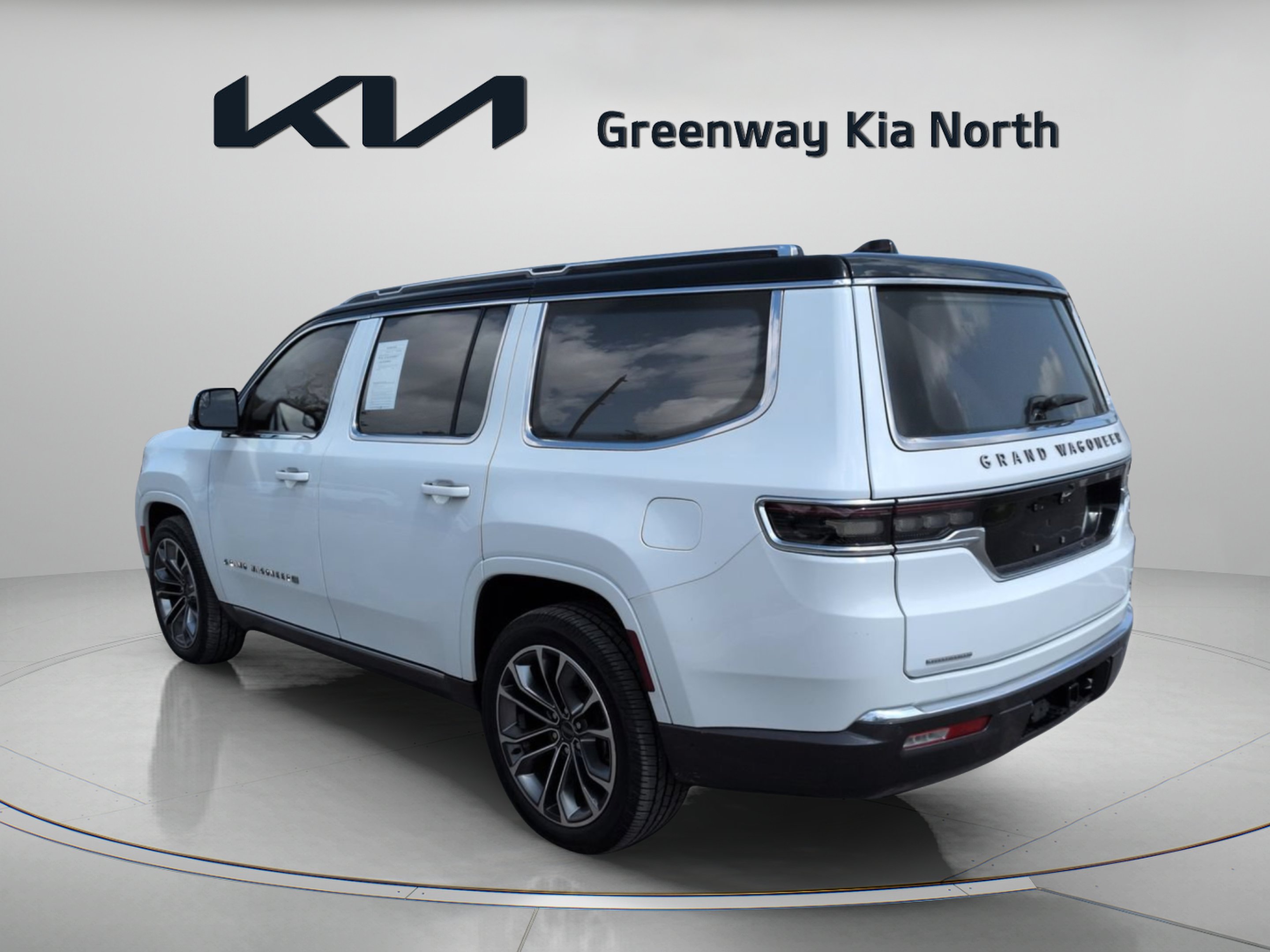 Used 2022 Bright White Clearcoat Jeep Series III image 6