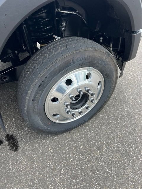 New 2026 Black Ford XLT image 6