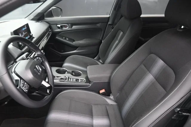 2025 Honda Civic Sport - Photo 17