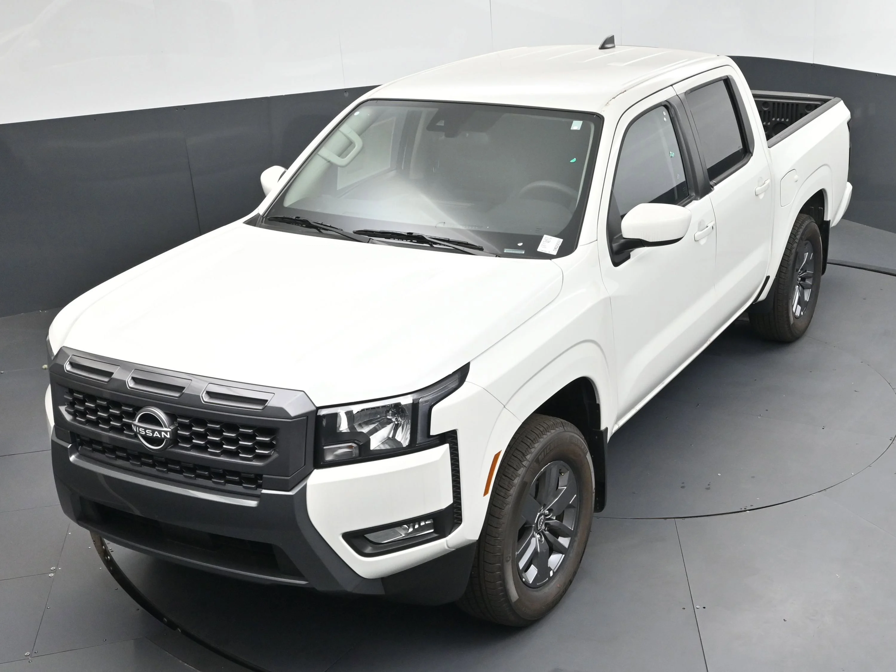 New 2025 Glacier White Nissan Crew Cab SV image 27