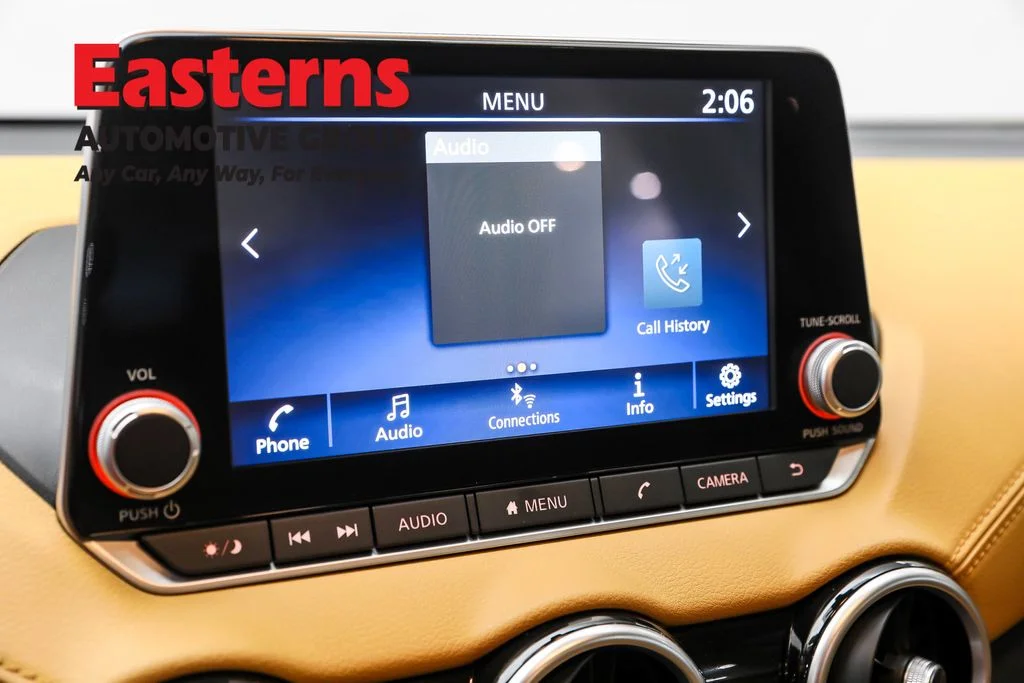 Used 2022 Red Nissan SV image 19