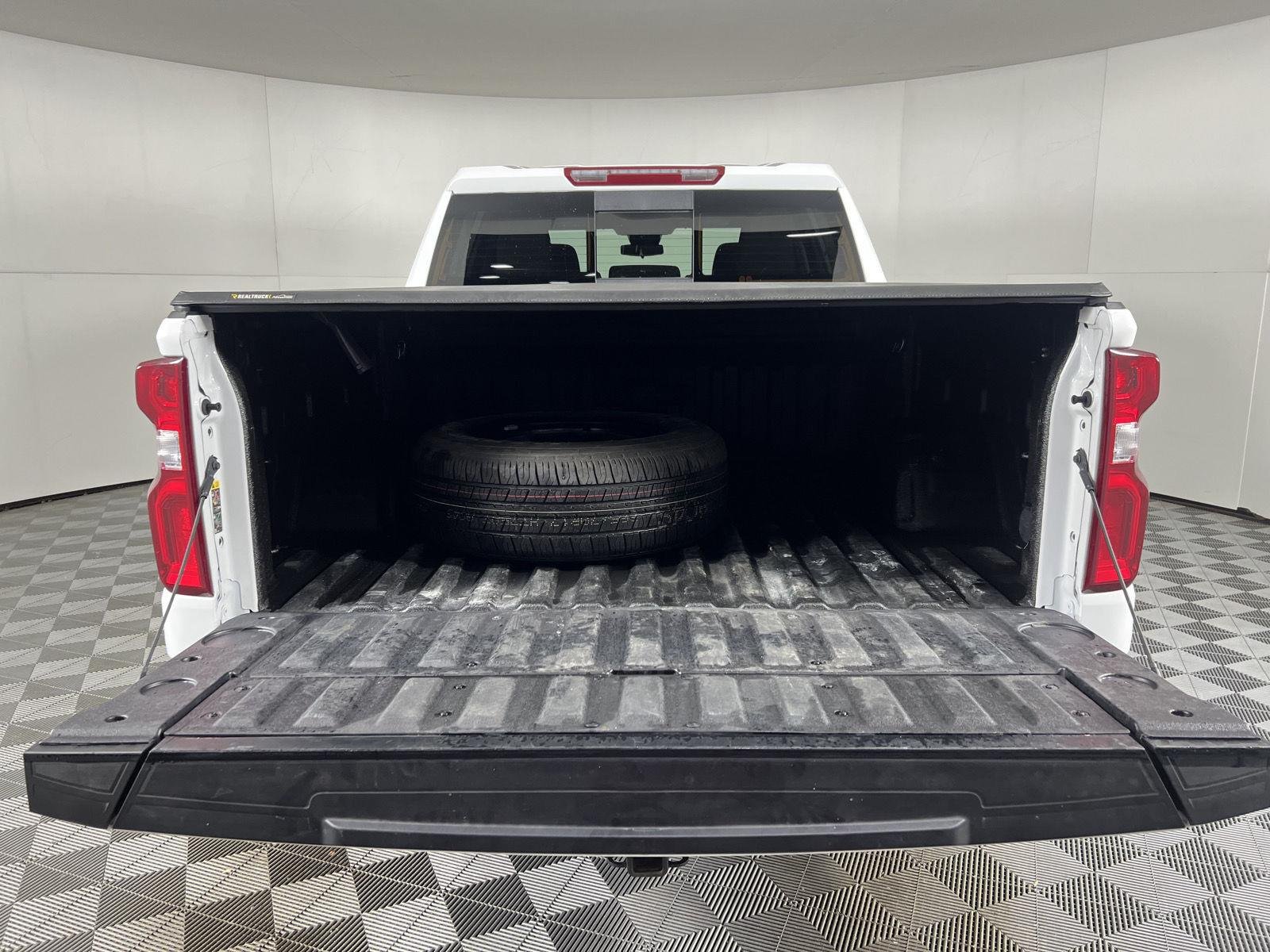 Used 2026 Summit White Chevrolet LT Trail Boss image 16