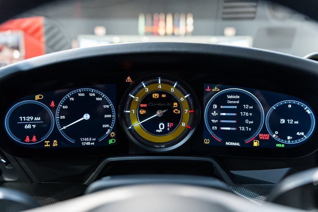 Used 2025 Ice Gray Metallic Porsche Turbo image 43