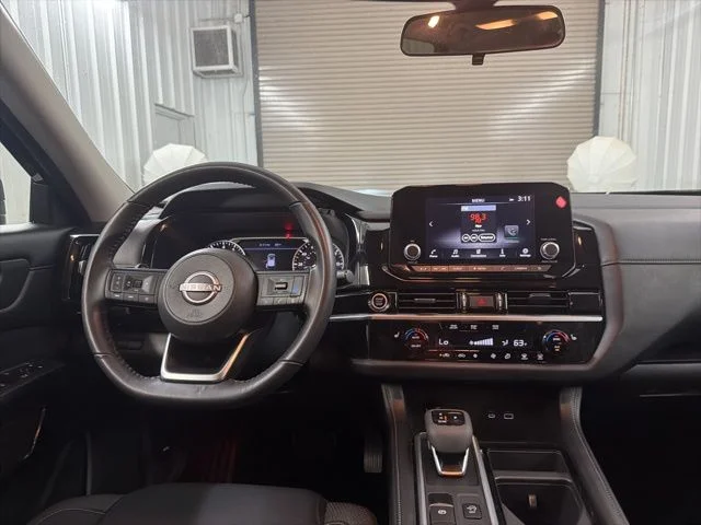 Used 2024 Deep Ocean Blue Pearl Nissan SV image 36