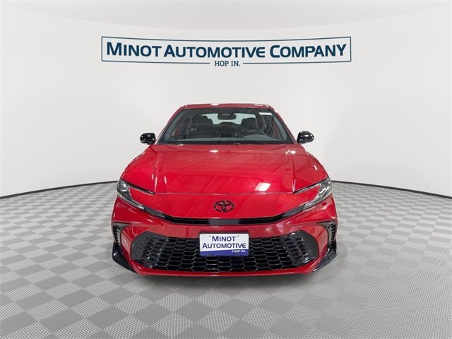 2026 Toyota Camry SE photo 3